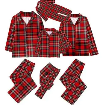 Amazon Ebay2022 Európske a Americké Vianoce koberčeky nové tričko rodič-dieťa domov nastaviť pyžamá