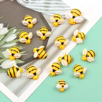 20Pcs/veľa Kawaii Bee Miniatúrne Figúrky Zvierat Flatback Živice Cabochon DIY Doplnkov pre Scrapbooking remeselníkov