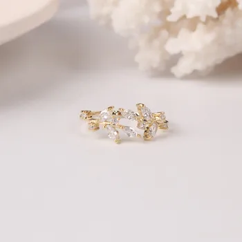 Kórejský hot predaj módne šperky nádherné medi vykladané zirkón leaf krúžok jednoduché žien otvorenia môže byť nastaviteľný krúžok