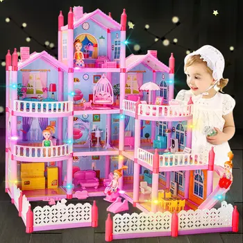 Princezná Veľké Villa DIY Dollhouses 3D Osvetlenie Ružový Hrad) Play Dom So šmýkačkou Dvore Auta Zmontované Doll House Hračky Darček Pre Dievča