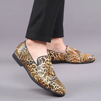 2021 Luxusné Mužov, Kožené Módne Topánky Lemovaný Leopard Mokasíny Mužov Slip-on Strany Ležérne Topánky Veľké Veľkosti 38-48 Dropshipping