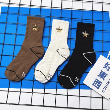 Posádky Street Fashion Bavlnené Ponožky Rodiny Muži Ženy Klasické Logo KR Chyba Posádky Ponožky Dobré Vysokej Kvality kórejský Štýl, Športové Crewsock