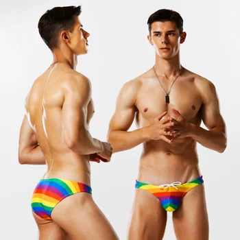 WB1 sexy rainbow vytlačené plavky mužov plávať nohavičky hot nízky pás pevne homosexuáli tangá plavky kúpacie obleky mužov plavky bikiny