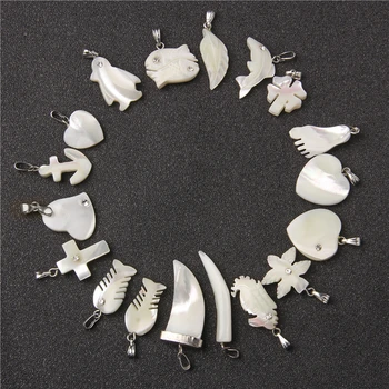 Biele Prírodné Shell perleť Prívesky Zvieratá Charms Zuby Tvar Kríža MOP Shell zobrazili kľúčové tlačidlá Pre Šperky, Takže Náhrdelník urob si sám